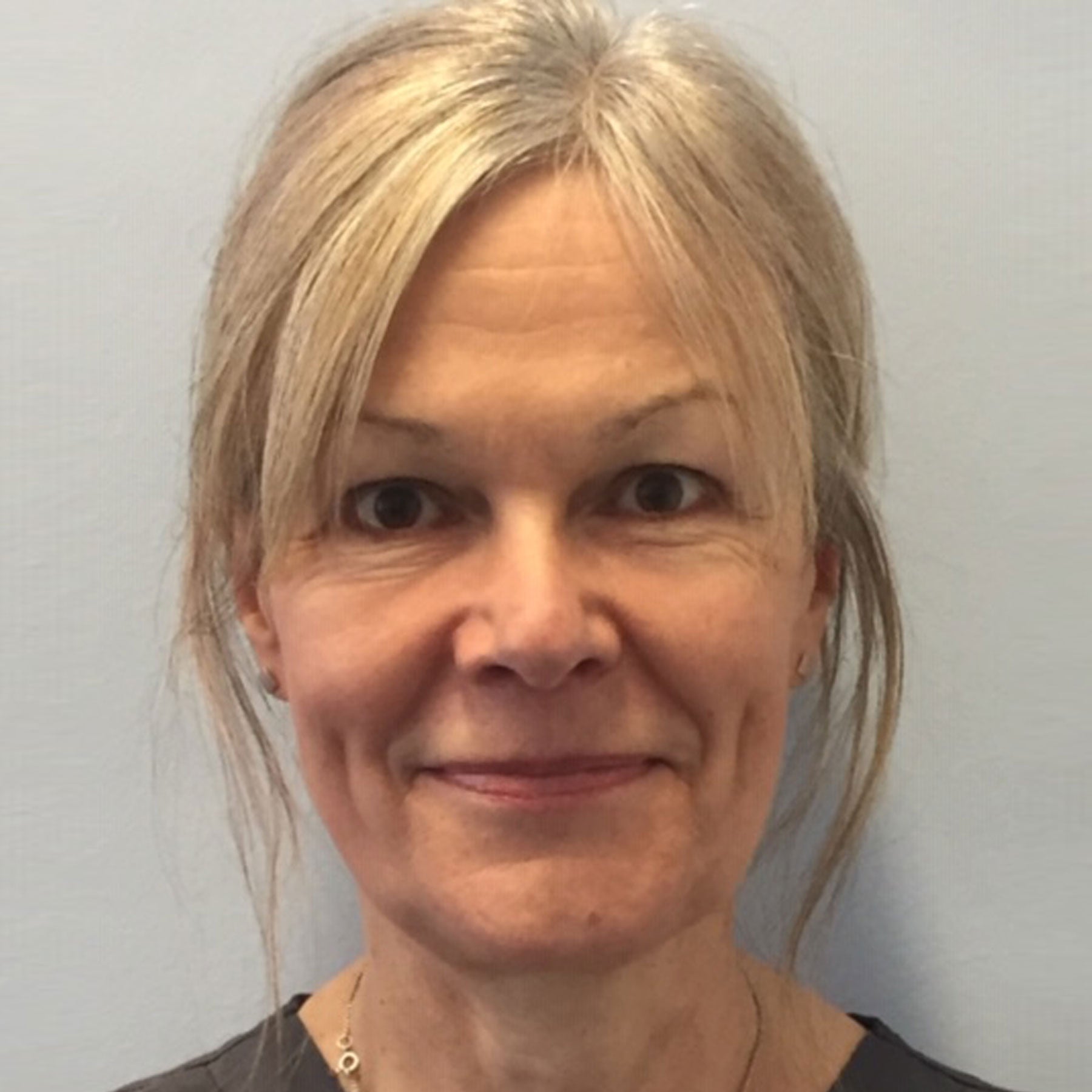 Lesley Card Hygienist Cheltenham Cambray Dental Cambray Dental